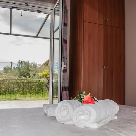 Phyllida - M3 펜션 *